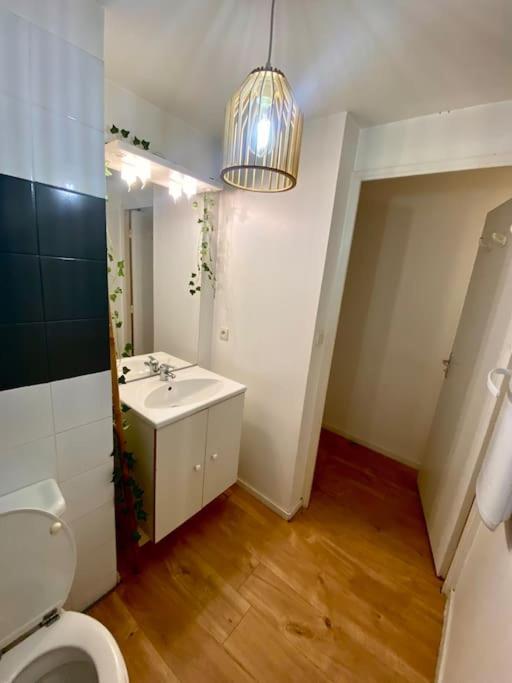 Splendide Studio Moderne - Proche Centre - Laverie Nîmes Zewnętrze zdjęcie