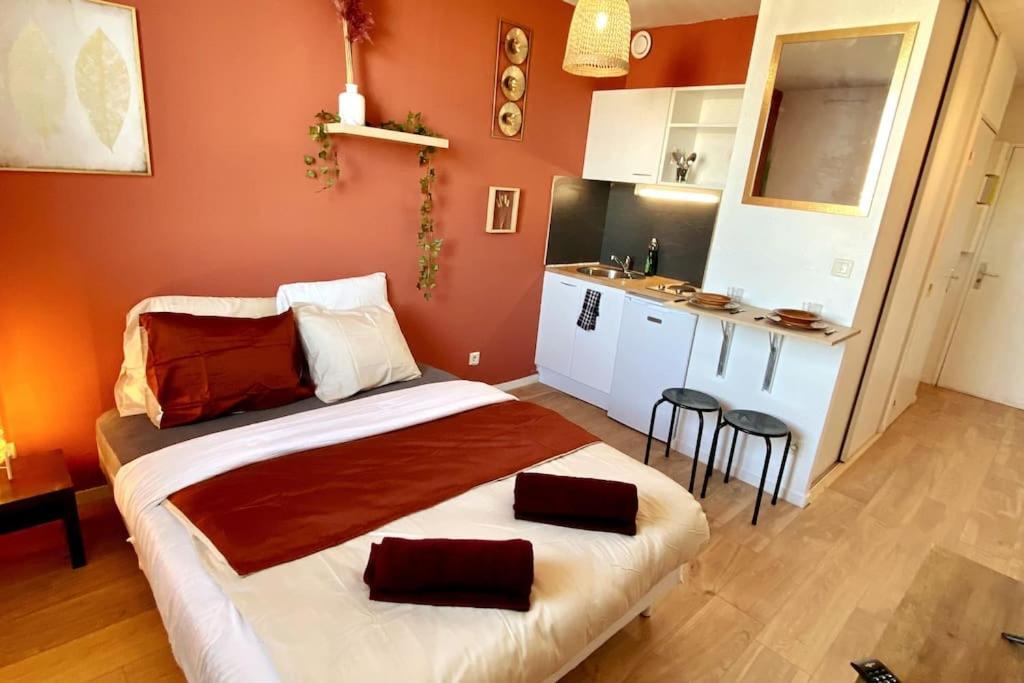 Splendide Studio Moderne - Proche Centre - Laverie Nîmes Zewnętrze zdjęcie