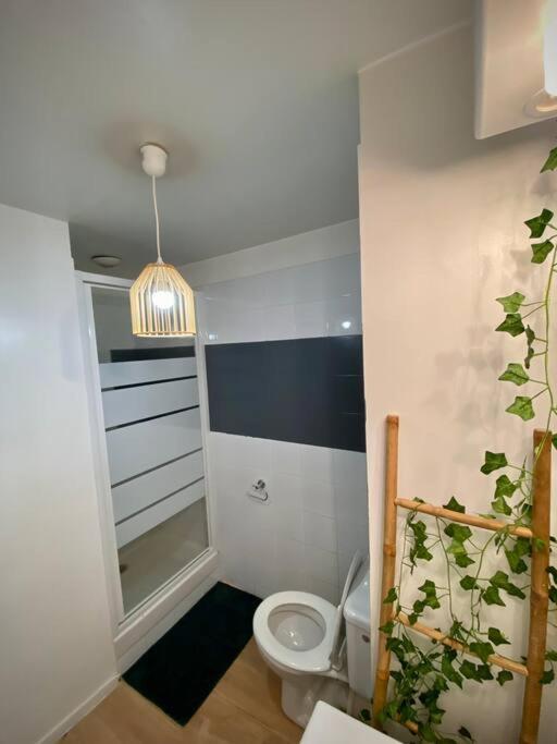 Splendide Studio Moderne - Proche Centre - Laverie Nîmes Zewnętrze zdjęcie